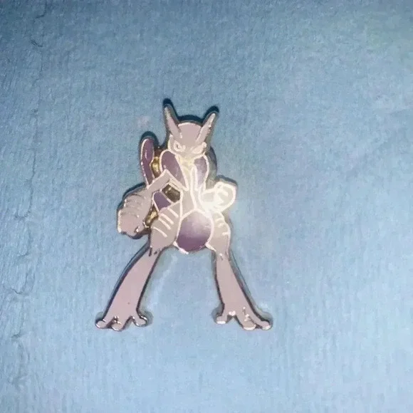 Lot of 3 official  Disney  collectible pins, Minnie Mouse Tinker Bell, pokemon - Picture 6 of 11